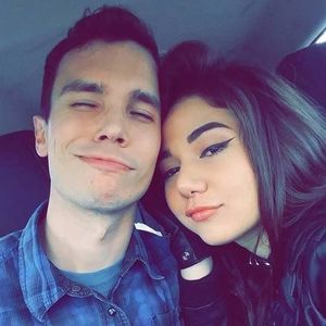 Meet your Posher, Philip